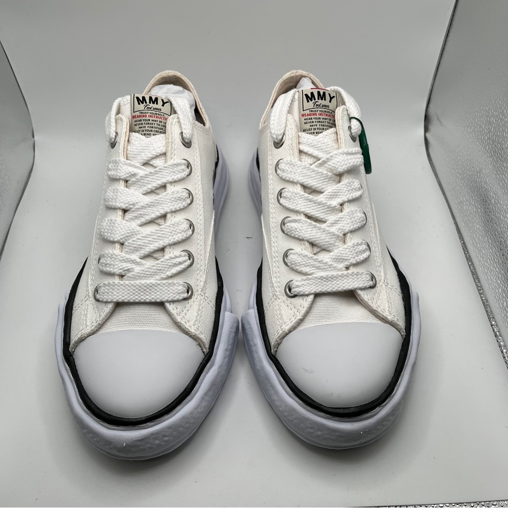 NWB MAISON MIHARA YASUHIRO
PETERSON LOW OG SOLE CANVAS SNEAKER - WHITE size 42 - Picture 5 of 12